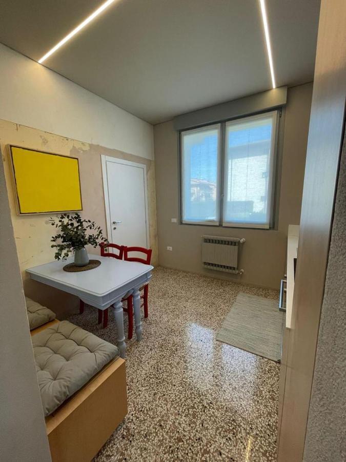 Apartamento La Mirage Desenzano del Garda Exterior foto